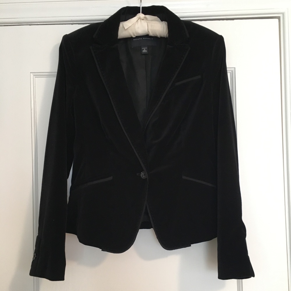 Banana Republic Velvet Blazer
